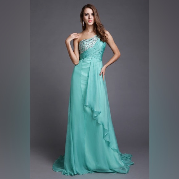 Tony Bowls Le Gala Gown - 112501 size 2 fits like a 0 - Picture 1 of 14